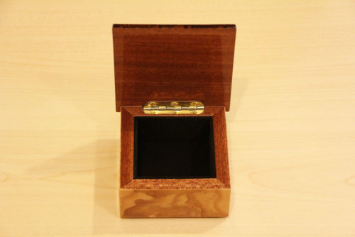 Velvet lining - Inlaid wood box with mahogany and olive ash