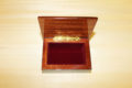 Velvet lining - Italian inlaid wood box