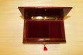 Velvet lining - Inlaid music box carillon